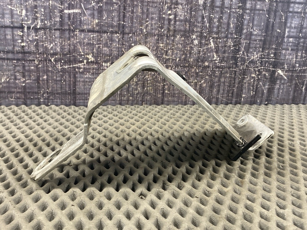 Крепление защиты двигателя, 1040 рублей, Красноярск