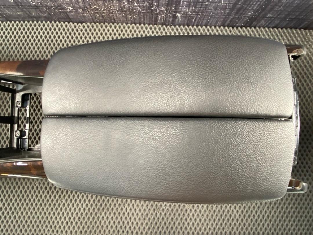 Консоль между сидений, 4980 рублей, Красноярск