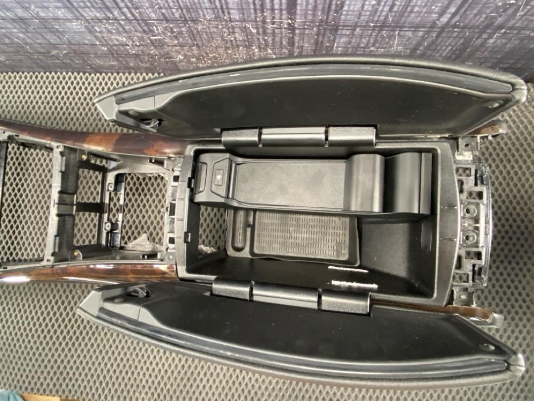 Консоль между сидений, 4980 рублей, Красноярск