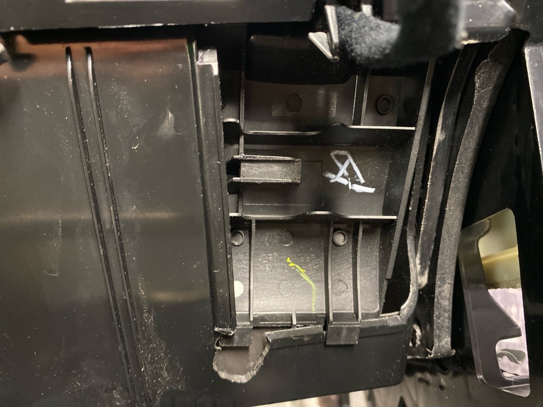 Консоль между сидений, 4980 рублей, Красноярск