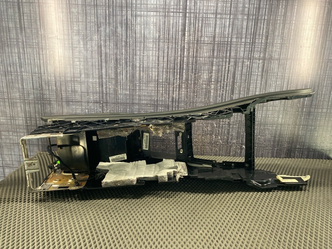 Консоль между сидений, 4980 рублей, Красноярск