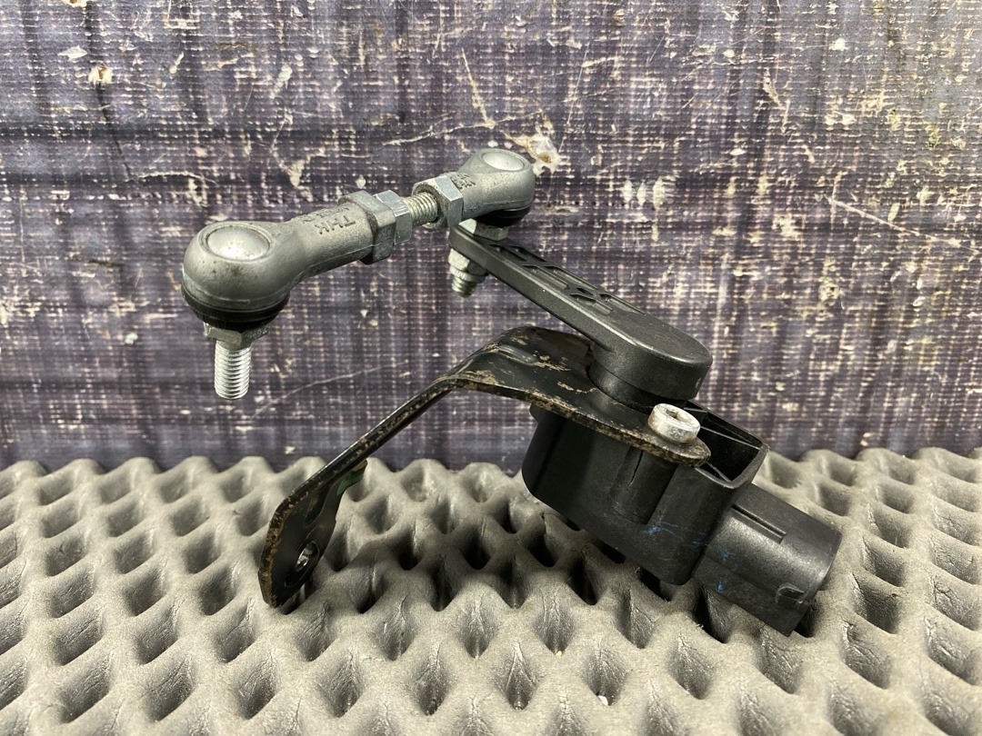 Датчик уровня подвески, 3620 рублей, Красноярск