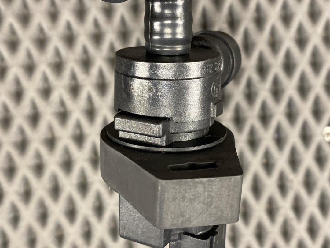 Клапан вентиляции топливного бака, 2970 рублей, Красноярск