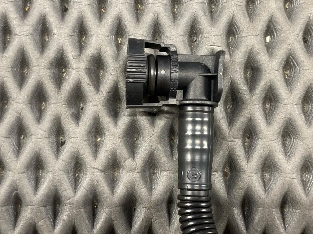 Клапан вентиляции топливного бака, 2970 рублей, Красноярск