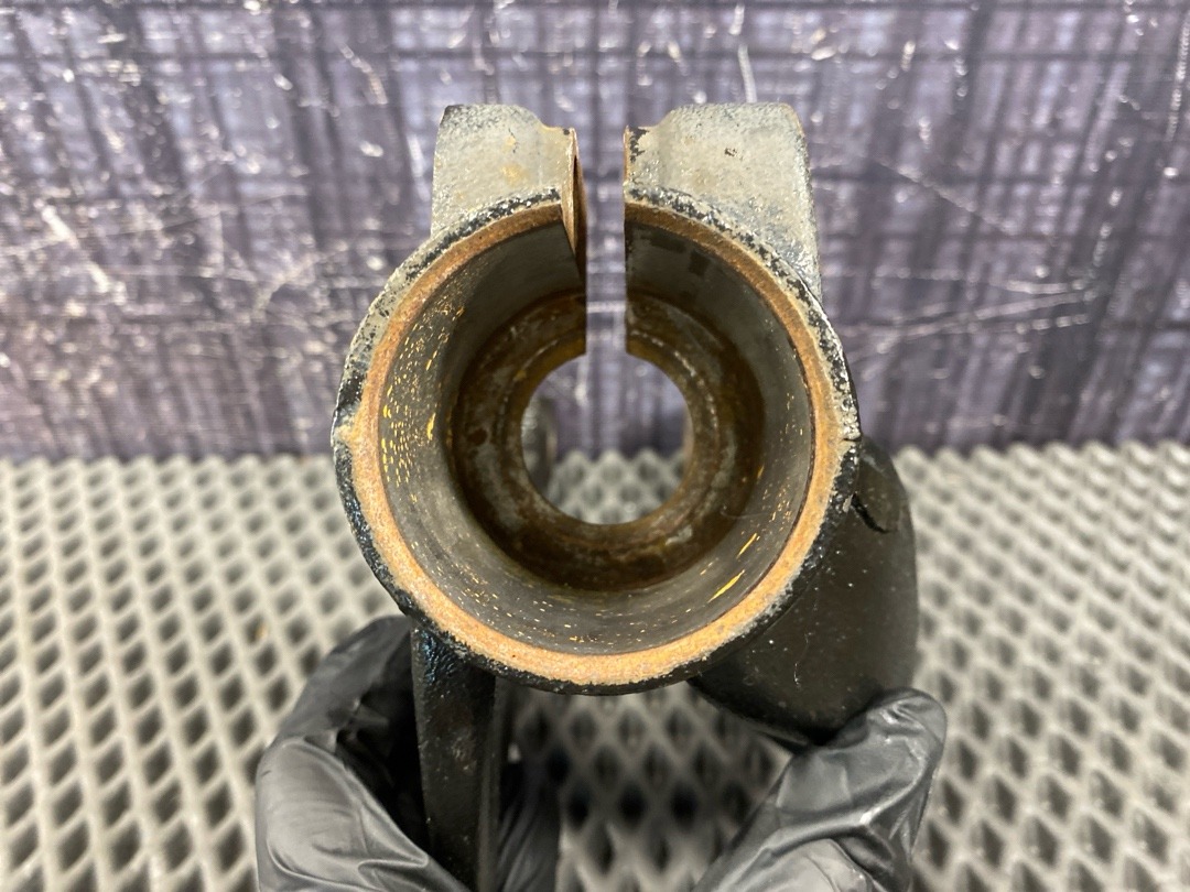 Кронштейн амортизатора, 1310 рублей, Красноярск