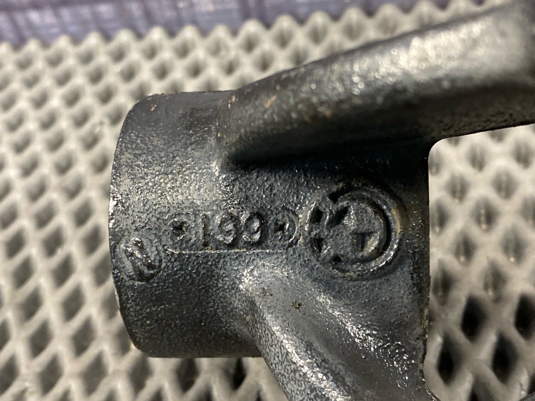 Кронштейн амортизатора, 1310 рублей, Красноярск