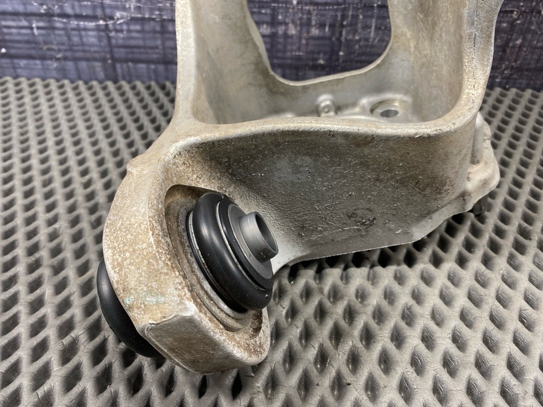 Поворотный кулак, 3260 рублей, Красноярск