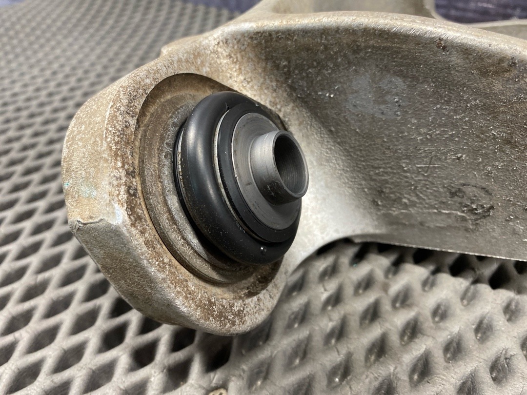 Поворотный кулак, 3260 рублей, Красноярск