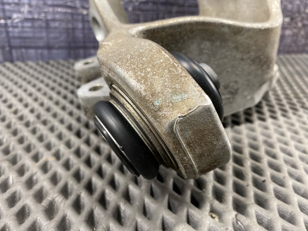 Поворотный кулак, 3260 рублей, Красноярск