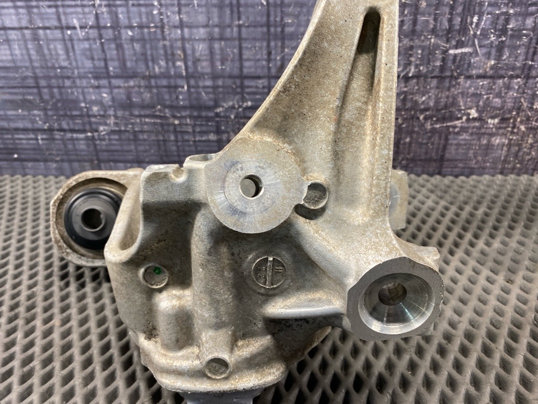 Поворотный кулак, 3260 рублей, Красноярск