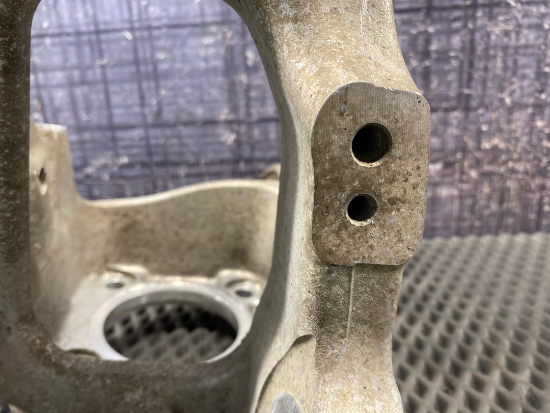 Поворотный кулак, 3260 рублей, Красноярск