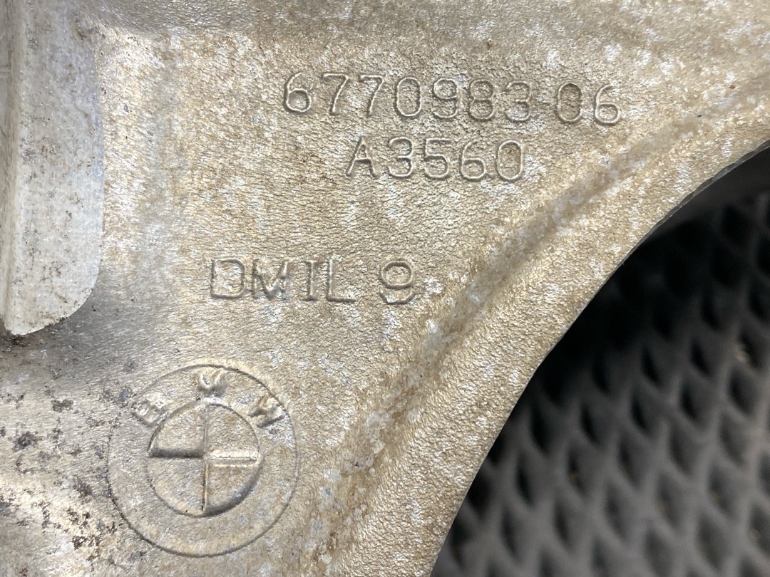 Поворотный кулак, 3260 рублей, Красноярск