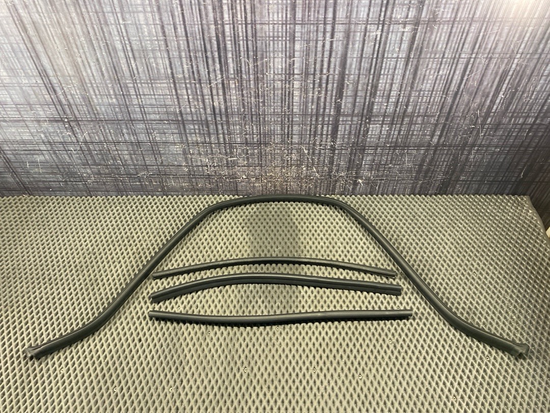 Подкапотный уплотнитель, 2970 рублей, Красноярск