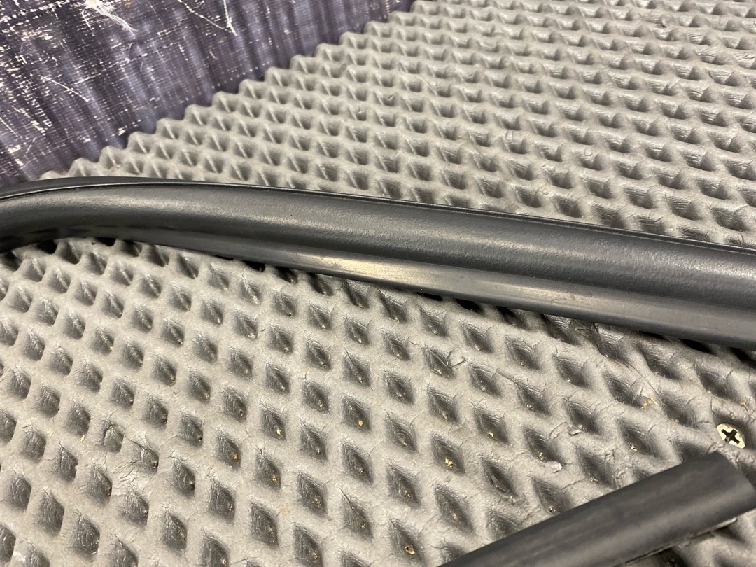 Подкапотный уплотнитель, 2970 рублей, Красноярск