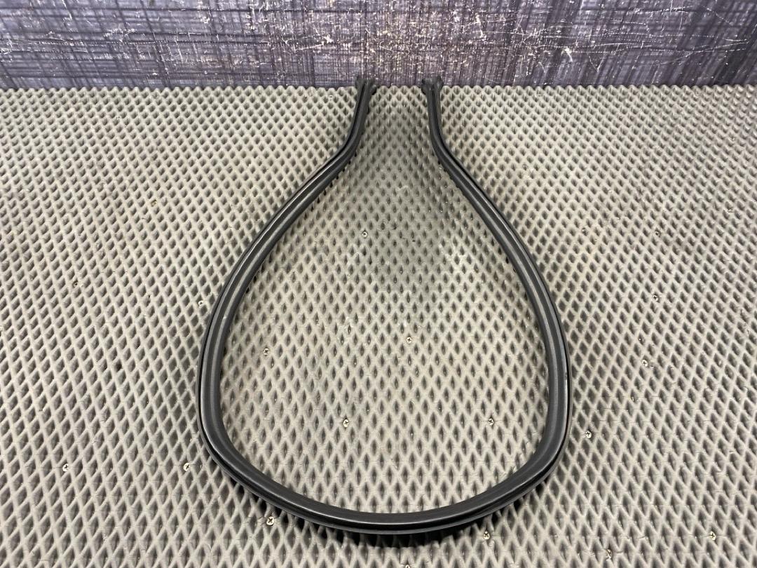 Подкапотный уплотнитель, 2970 рублей, Красноярск