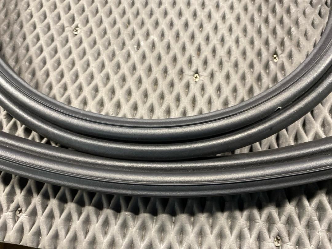 Уплотнитель крышки багажника, 1760 рублей, Красноярск