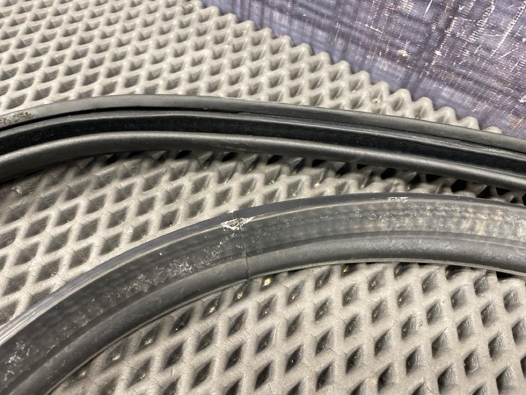 Уплотнитель крышки багажника, 1760 рублей, Красноярск