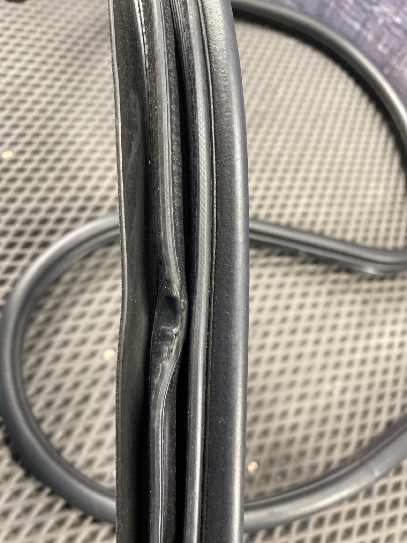 Уплотнительная резинка, 1760 рублей, Красноярск