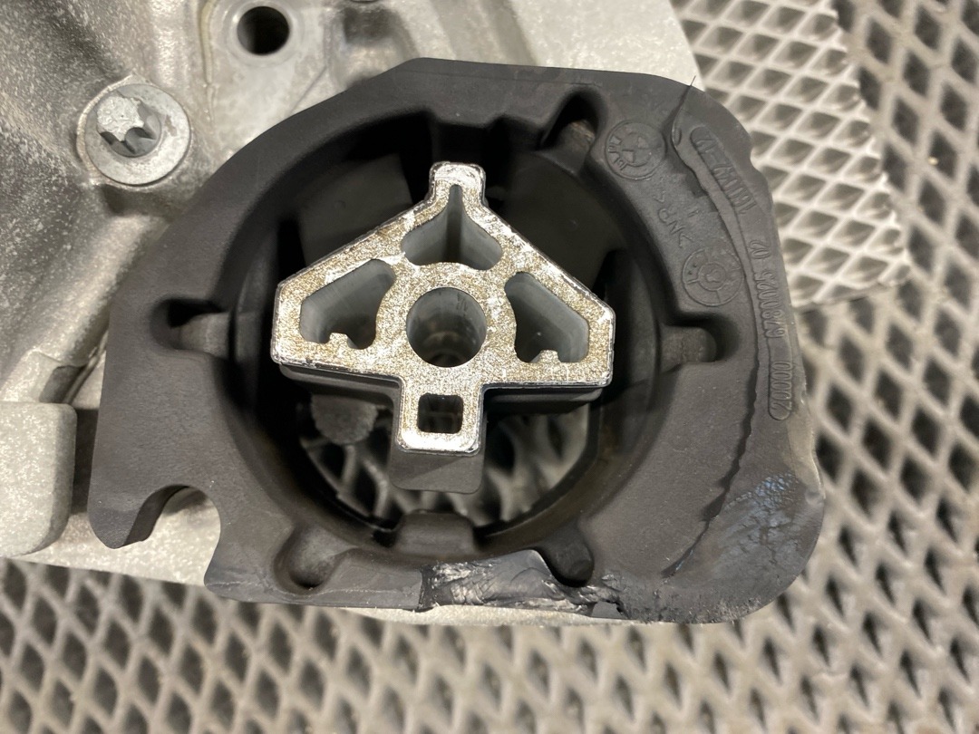 Раздаточная коробка, 32710 рублей, Красноярск