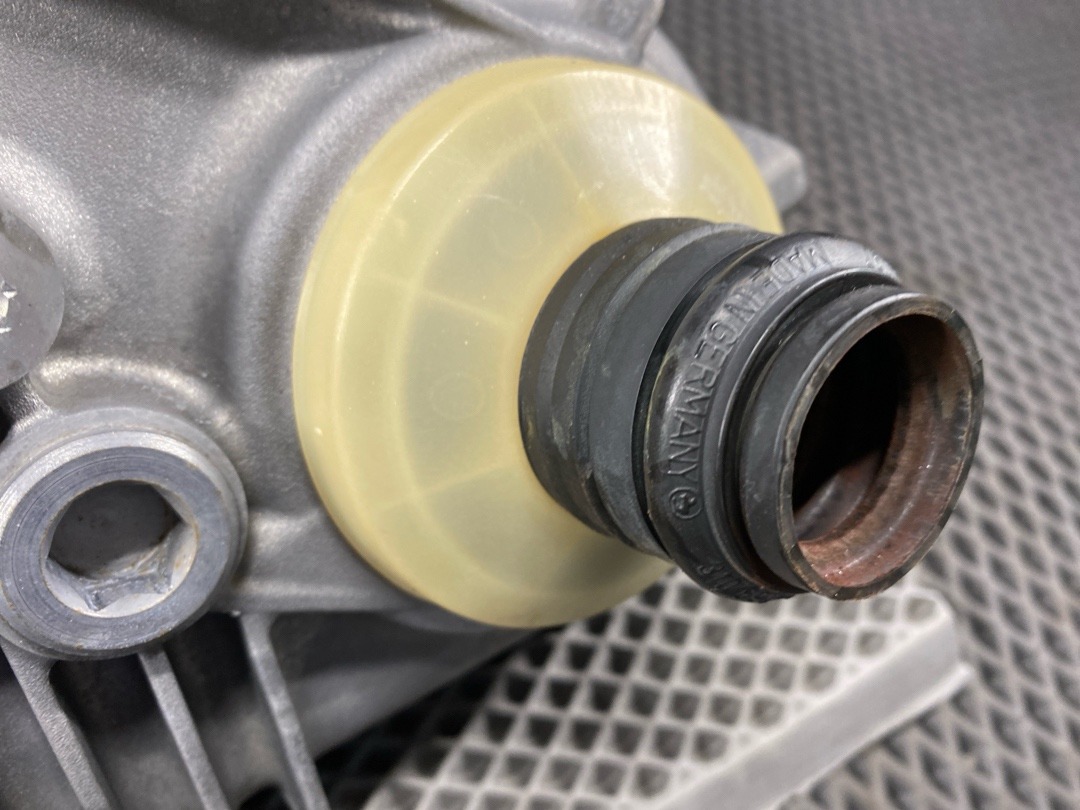 Раздаточная коробка, 32710 рублей, Красноярск