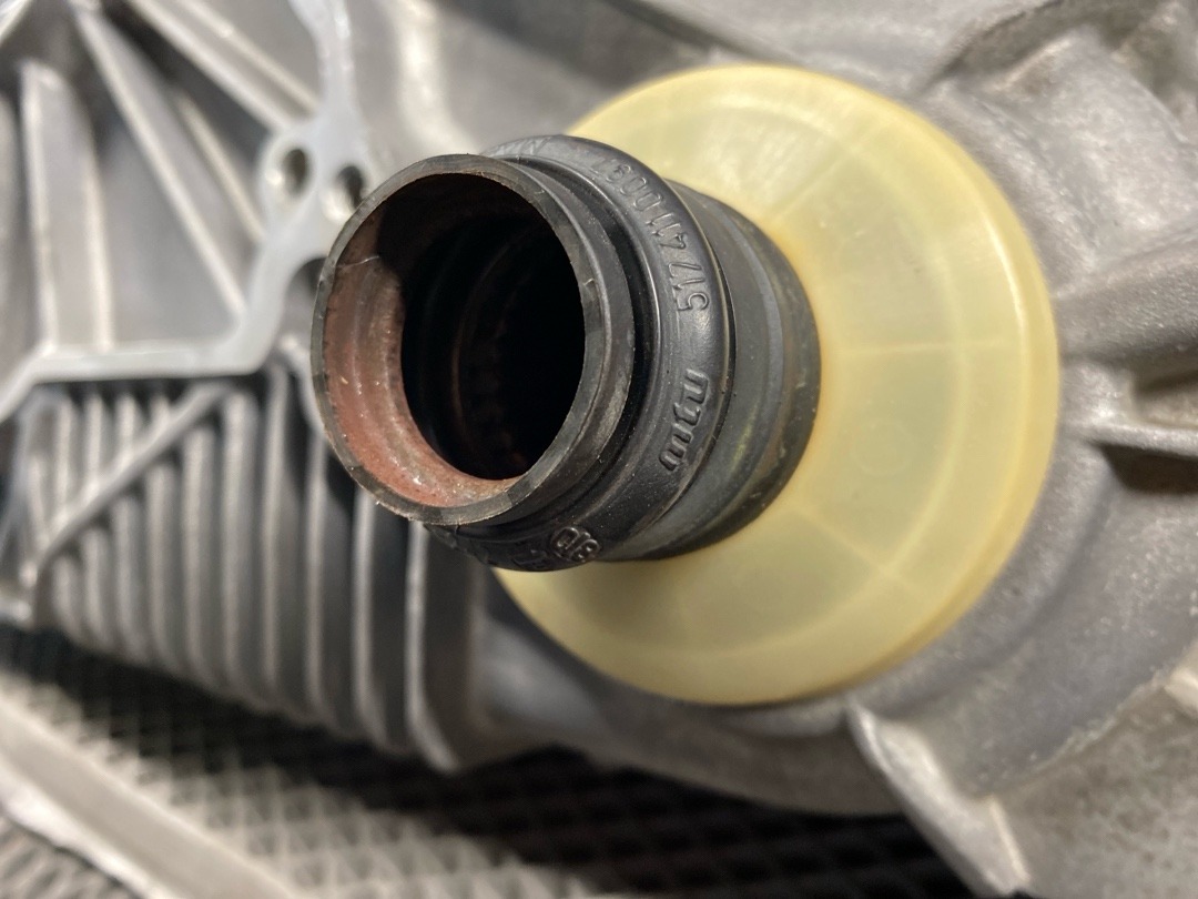 Раздаточная коробка, 32710 рублей, Красноярск