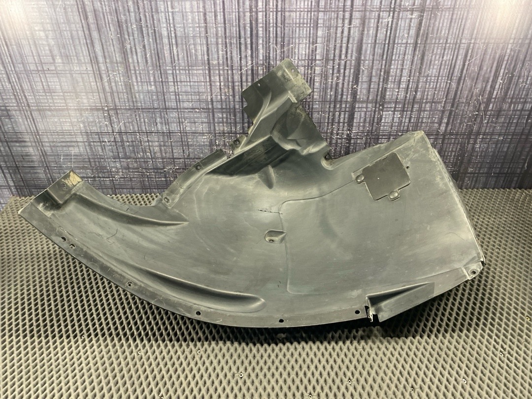 Подкрылок, 6720 рублей, Красноярск