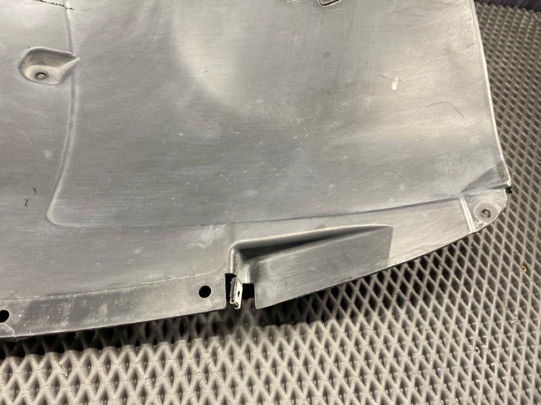 Подкрылок, 6720 рублей, Красноярск