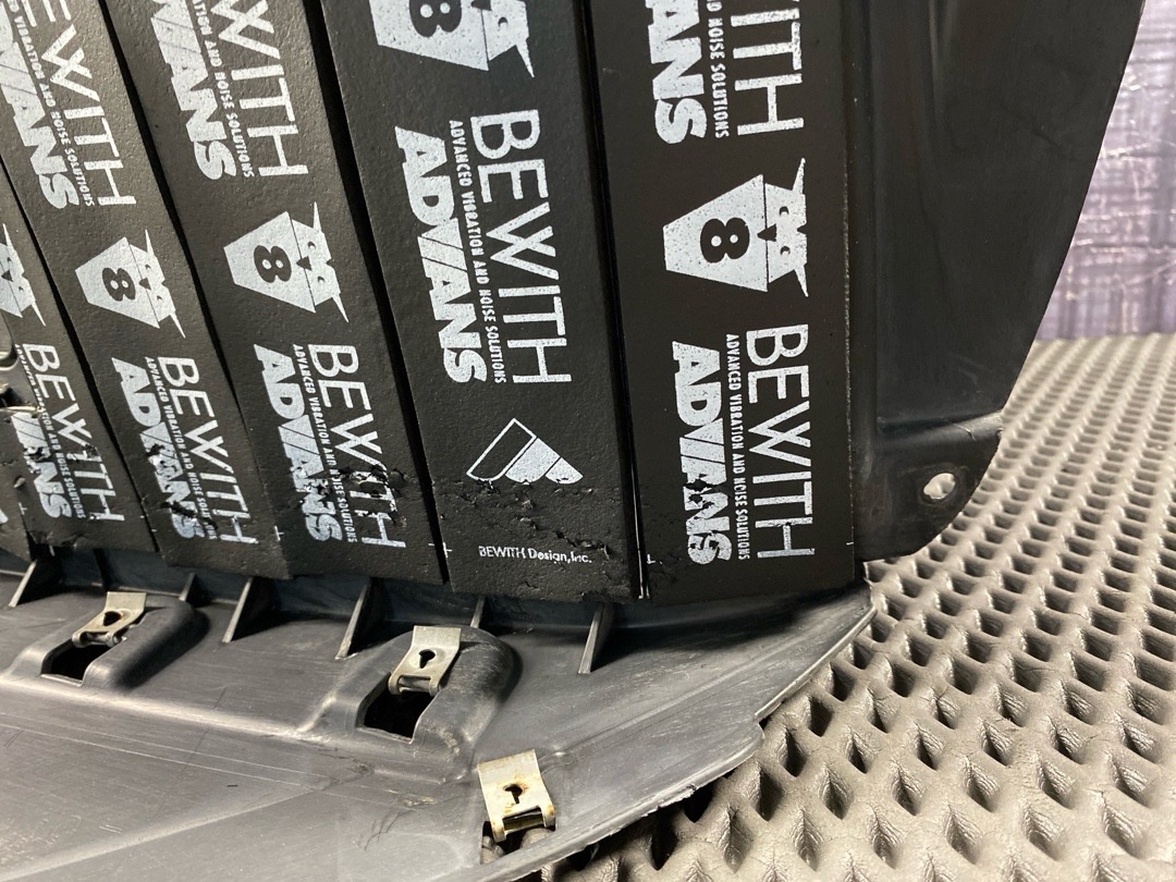 Подкрылок, 6720 рублей, Красноярск