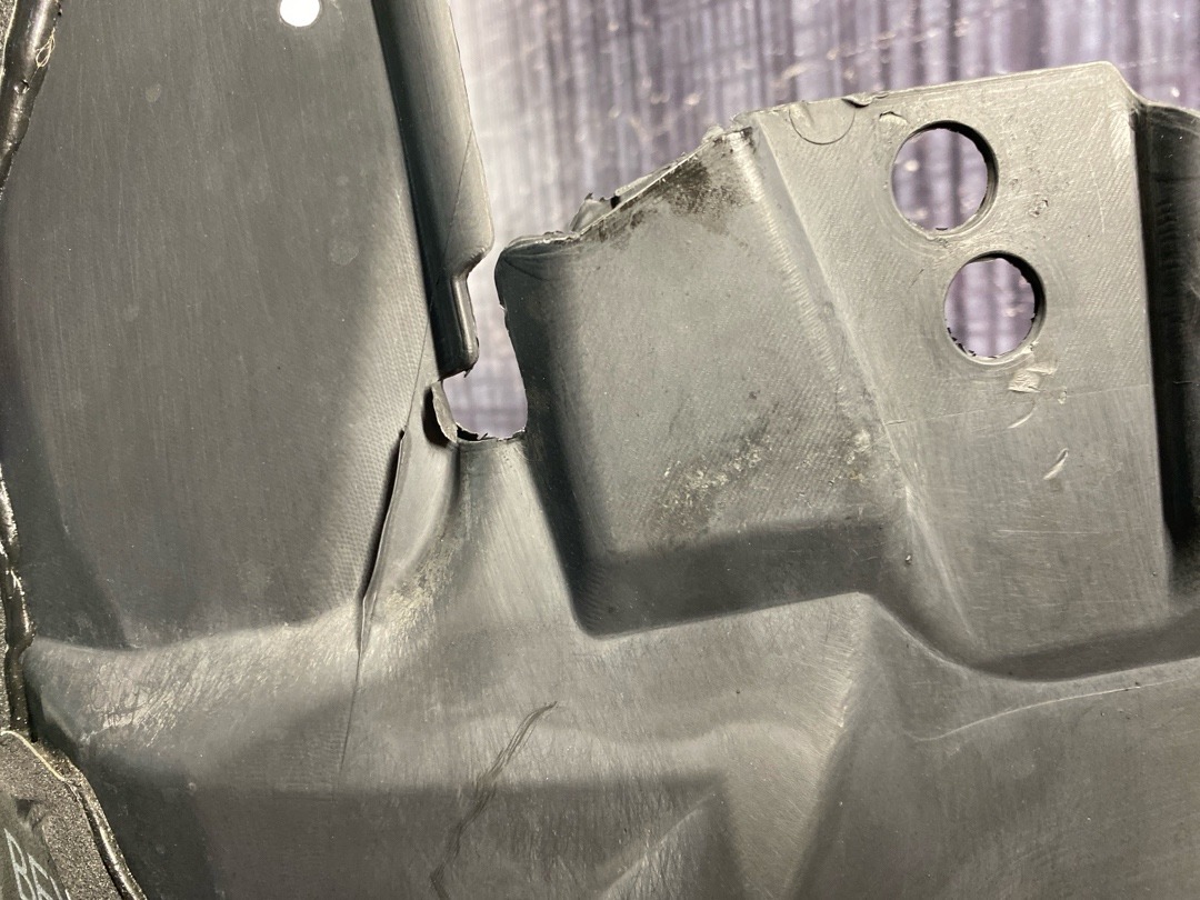 Подкрылок, 1780 рублей, Красноярск