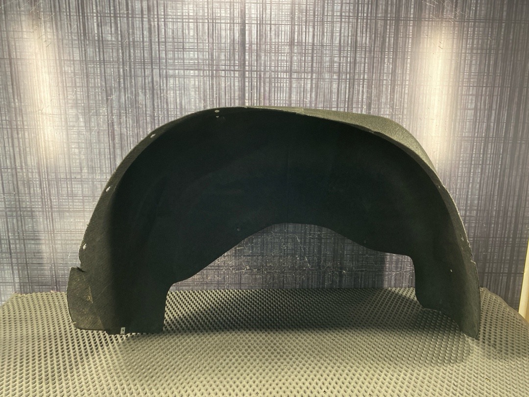 Подкрылок, 1920 рублей, Красноярск