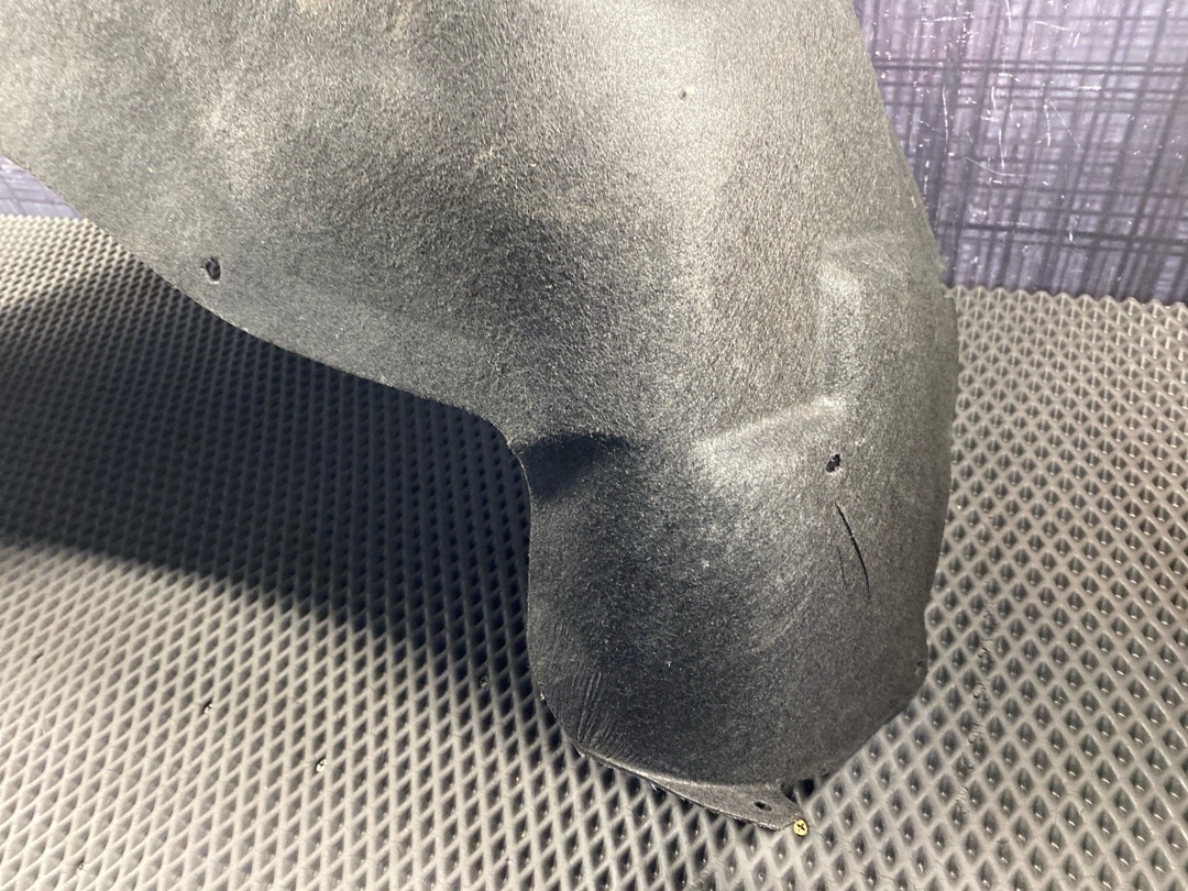 Подкрылок, 1920 рублей, Красноярск