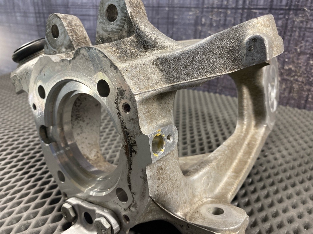 Поворотный кулак, 3260 рублей, Красноярск