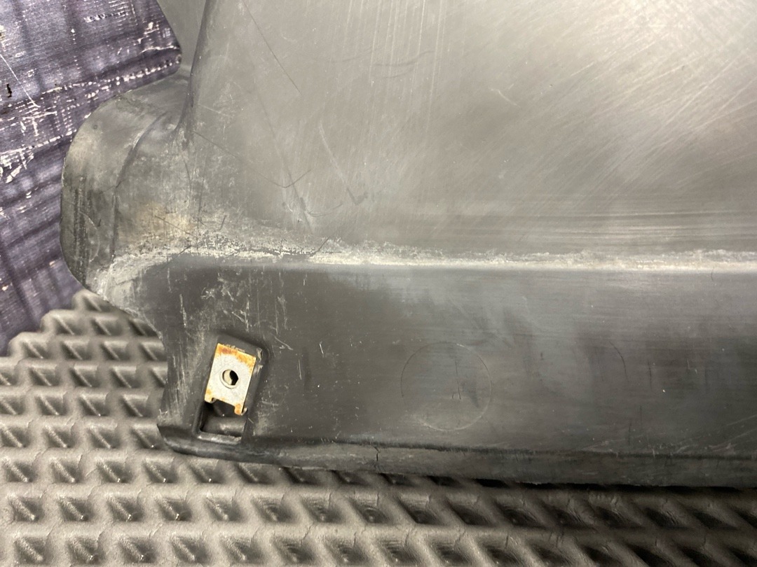 Подкрылок, 6720 рублей, Красноярск