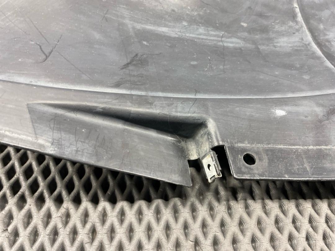 Подкрылок, 6720 рублей, Красноярск