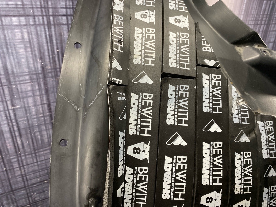 Подкрылок, 6720 рублей, Красноярск