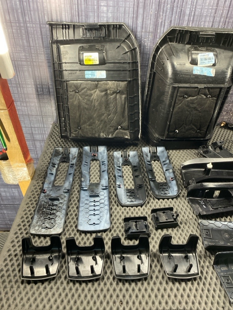 Комплект сидений, 52420 рублей, Красноярск