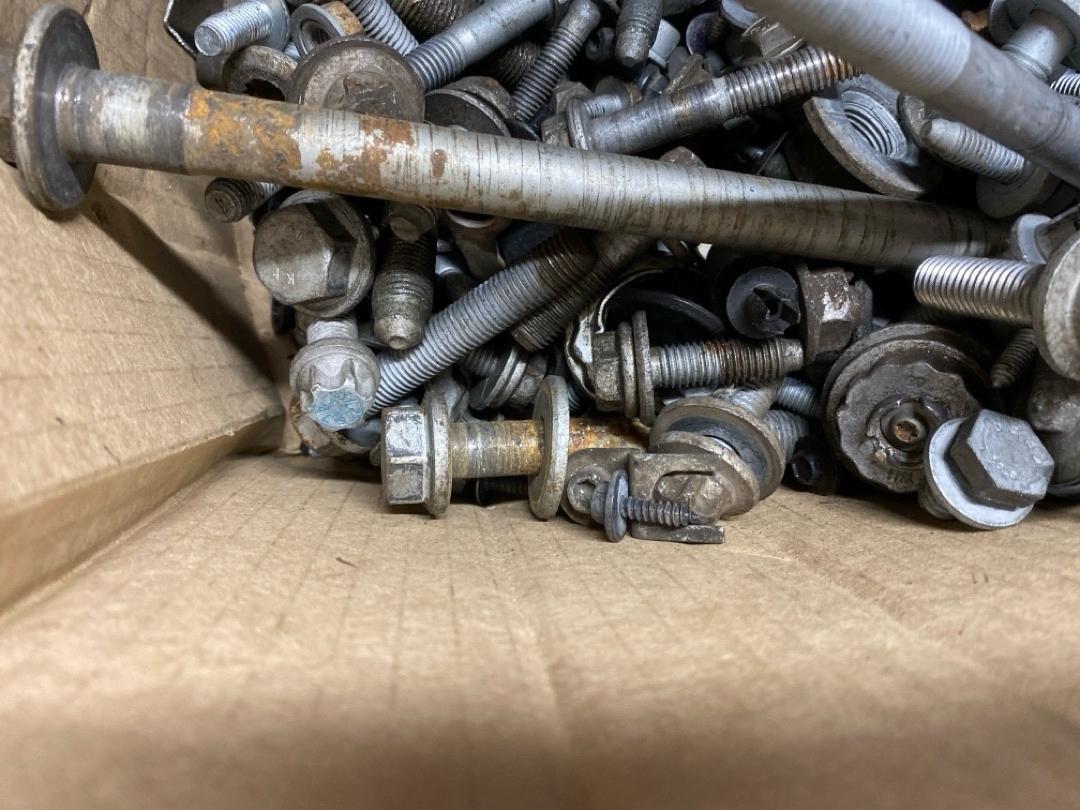 Болты и гайки, 3920 рублей, Красноярск