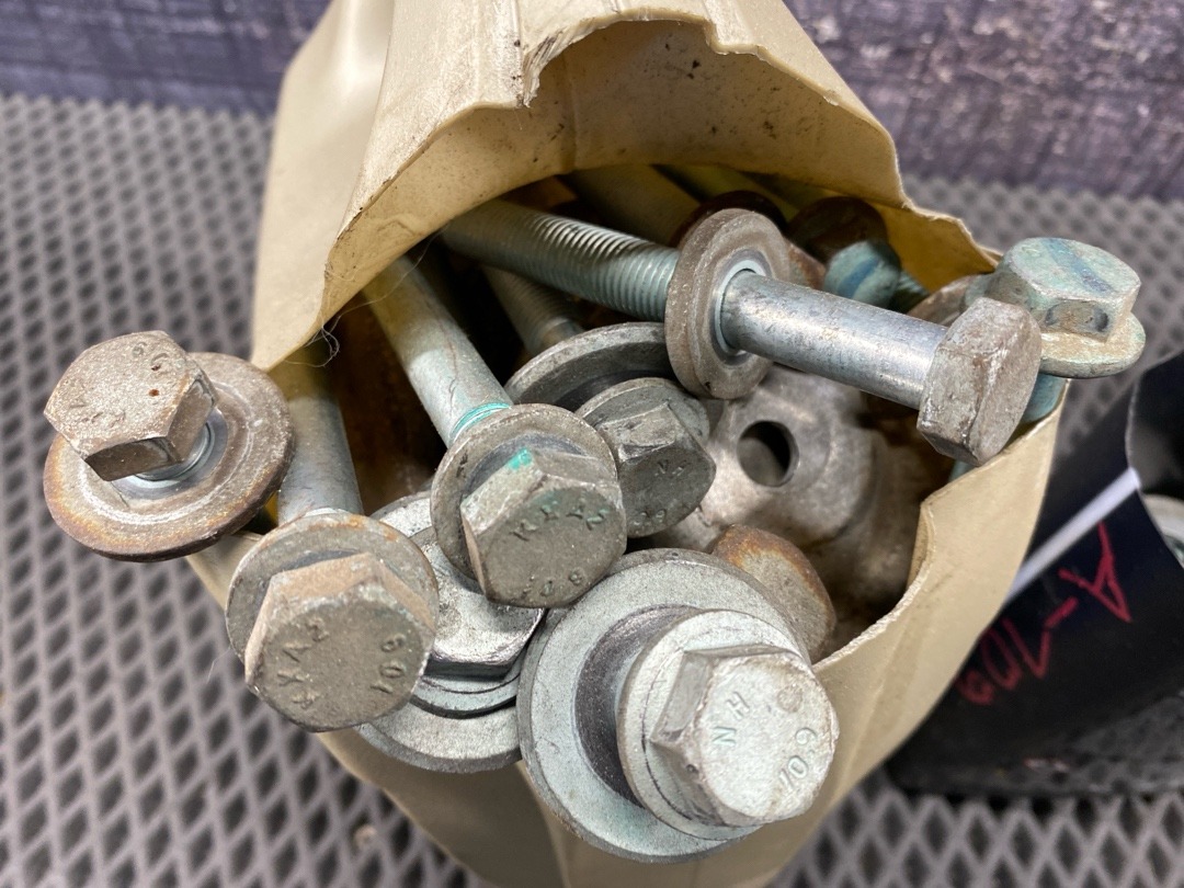 Болты и гайки, 3910 рублей, Красноярск