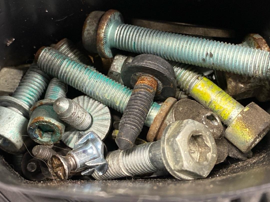 Болты и гайки, 3910 рублей, Красноярск