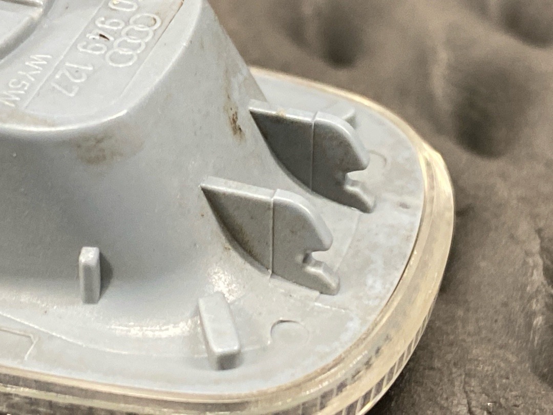 Повторитель в крыло, 500 рублей, Красноярск