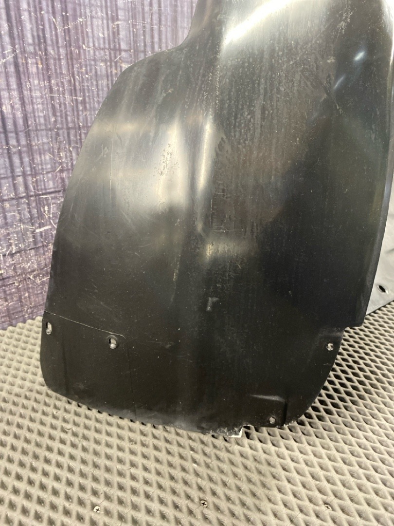 Подкрылок, 4040 рублей, Красноярск