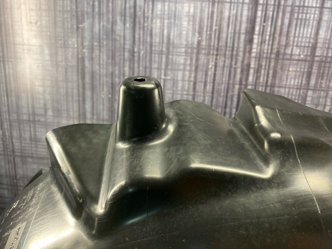 Подкрылок, 4040 рублей, Красноярск