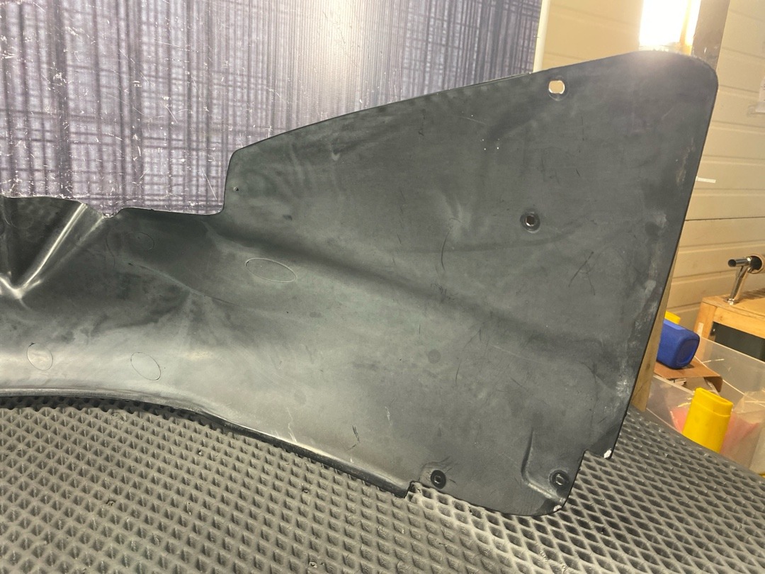 Подкрылок, 4040 рублей, Красноярск