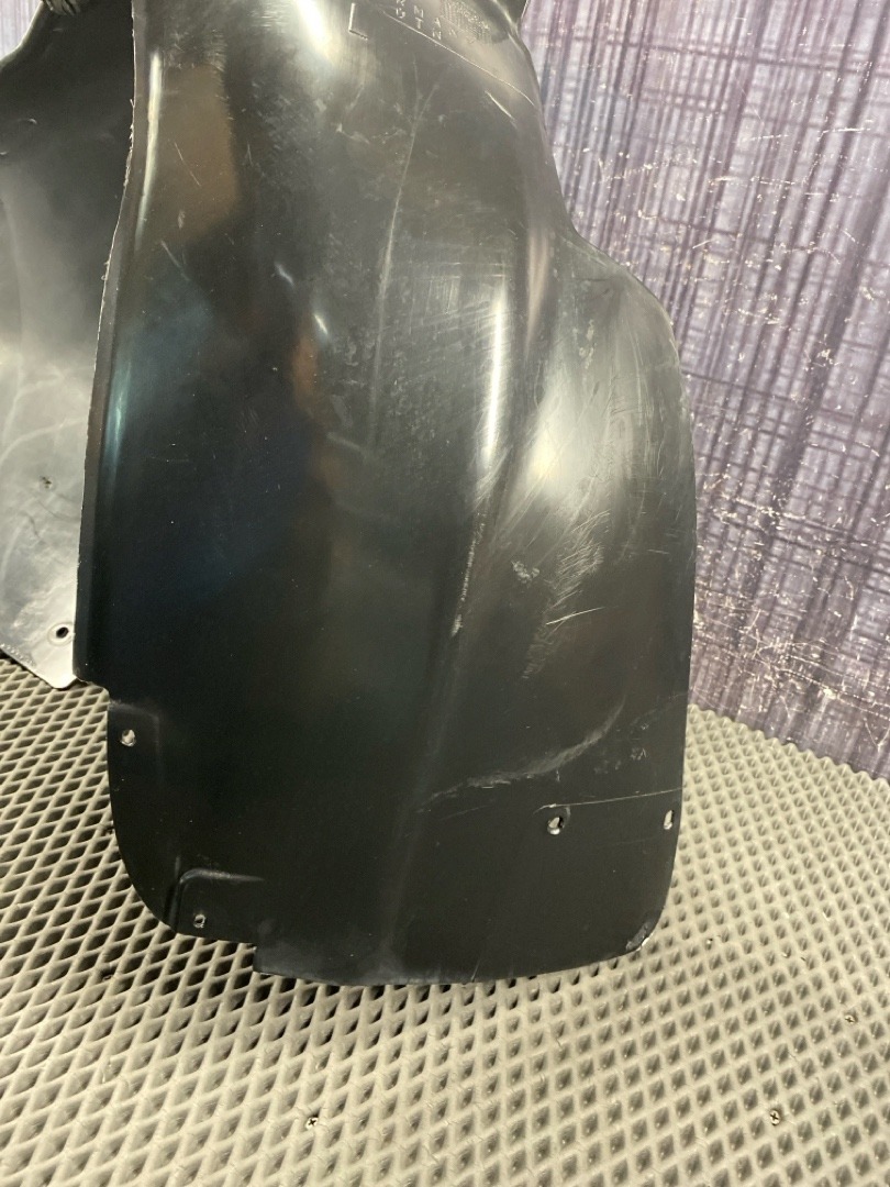 Подкрылок, 4040 рублей, Красноярск