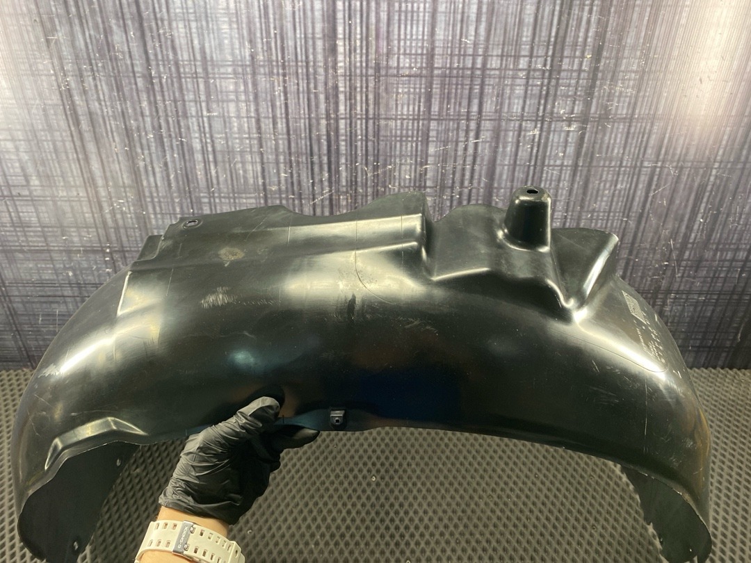 Подкрылок, 4040 рублей, Красноярск