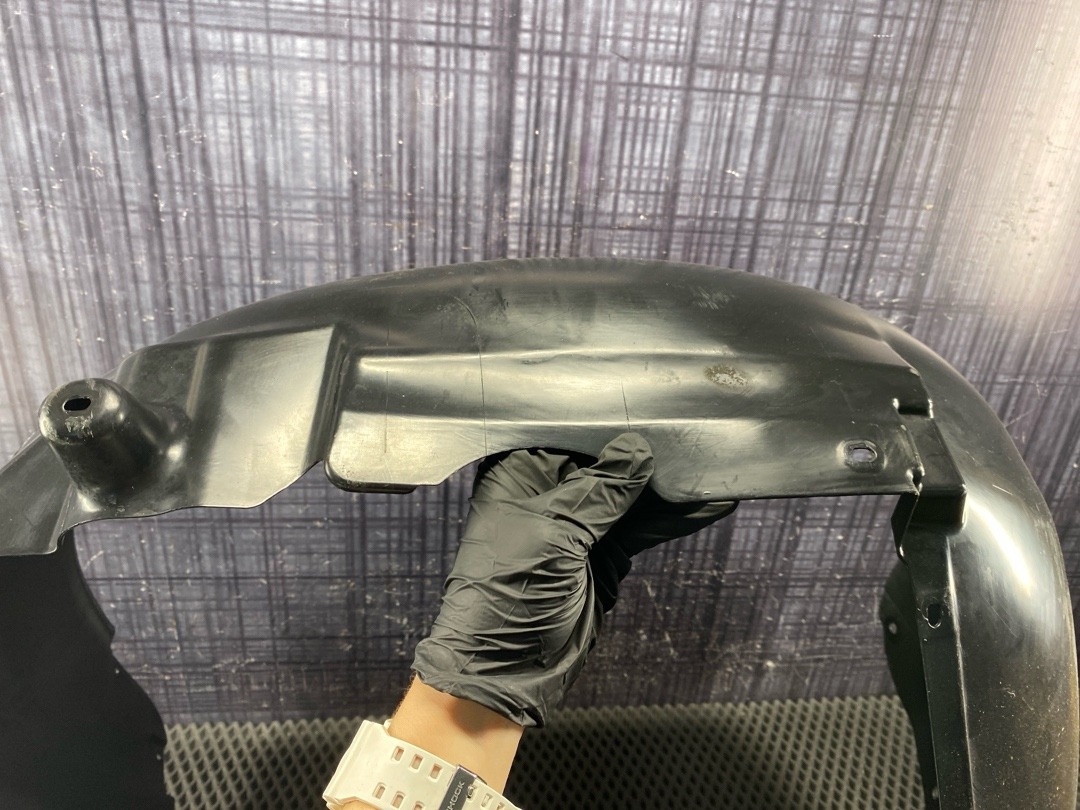 Подкрылок, 4040 рублей, Красноярск