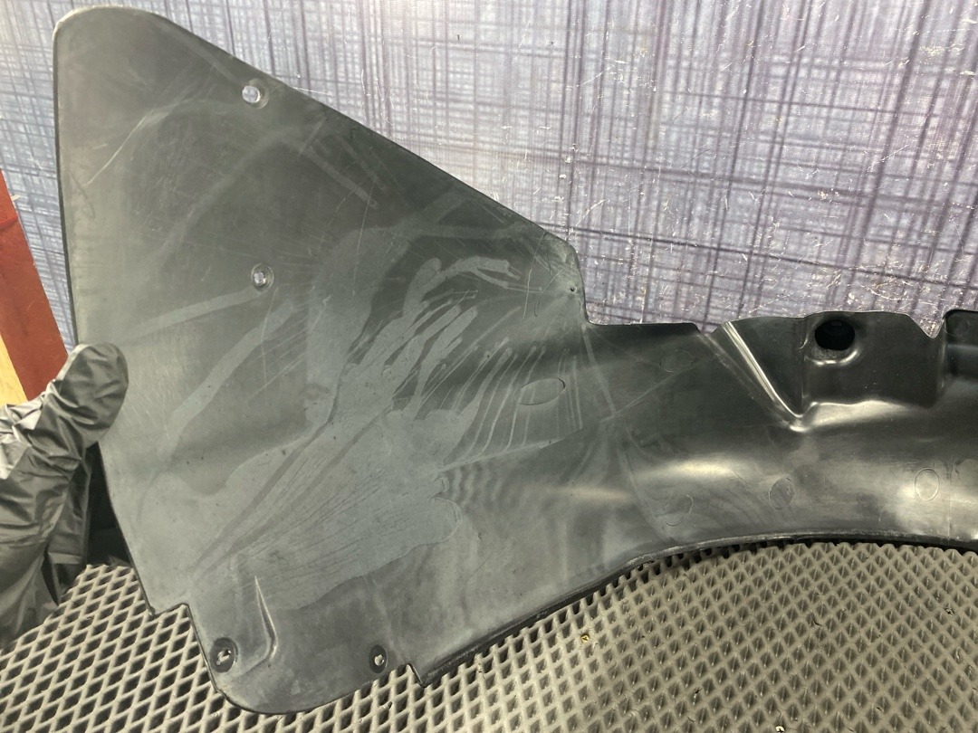 Подкрылок, 4040 рублей, Красноярск