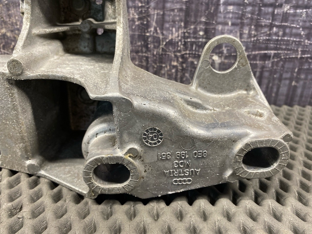 Кронштейн двигателя, 1110 рублей, Красноярск