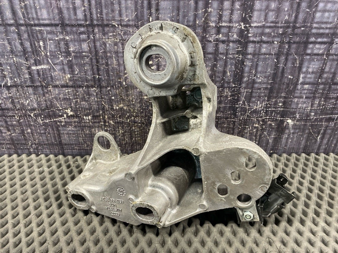 Кронштейн двигателя, 1110 рублей, Красноярск