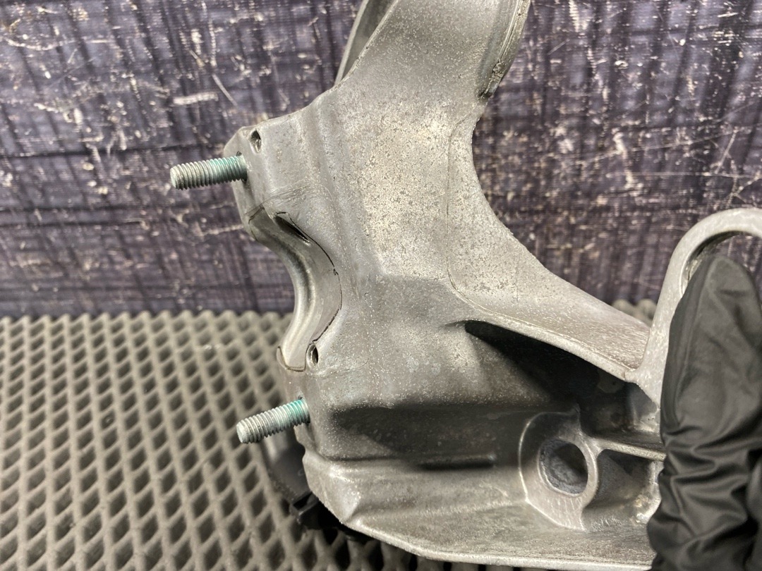 Кронштейн двигателя, 1110 рублей, Красноярск